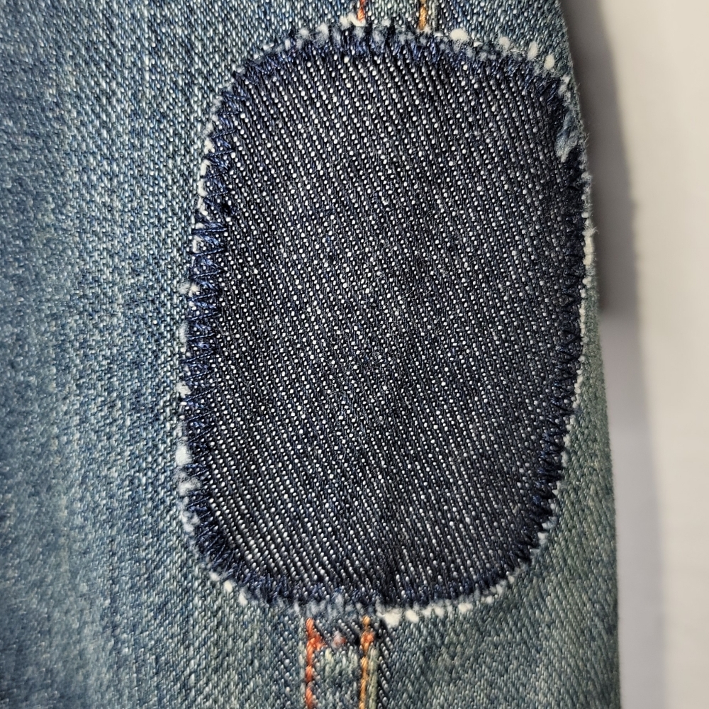 Women's vintage Old Navy brand jean jacket - Picture 5 of 15